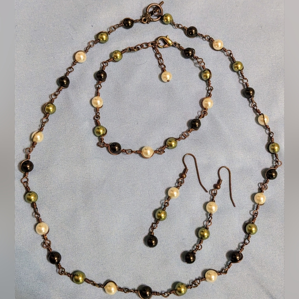 Swarovski Pearls Wire-wrapped in Copper Jewelry: Necklace, Bracelet and Earrings